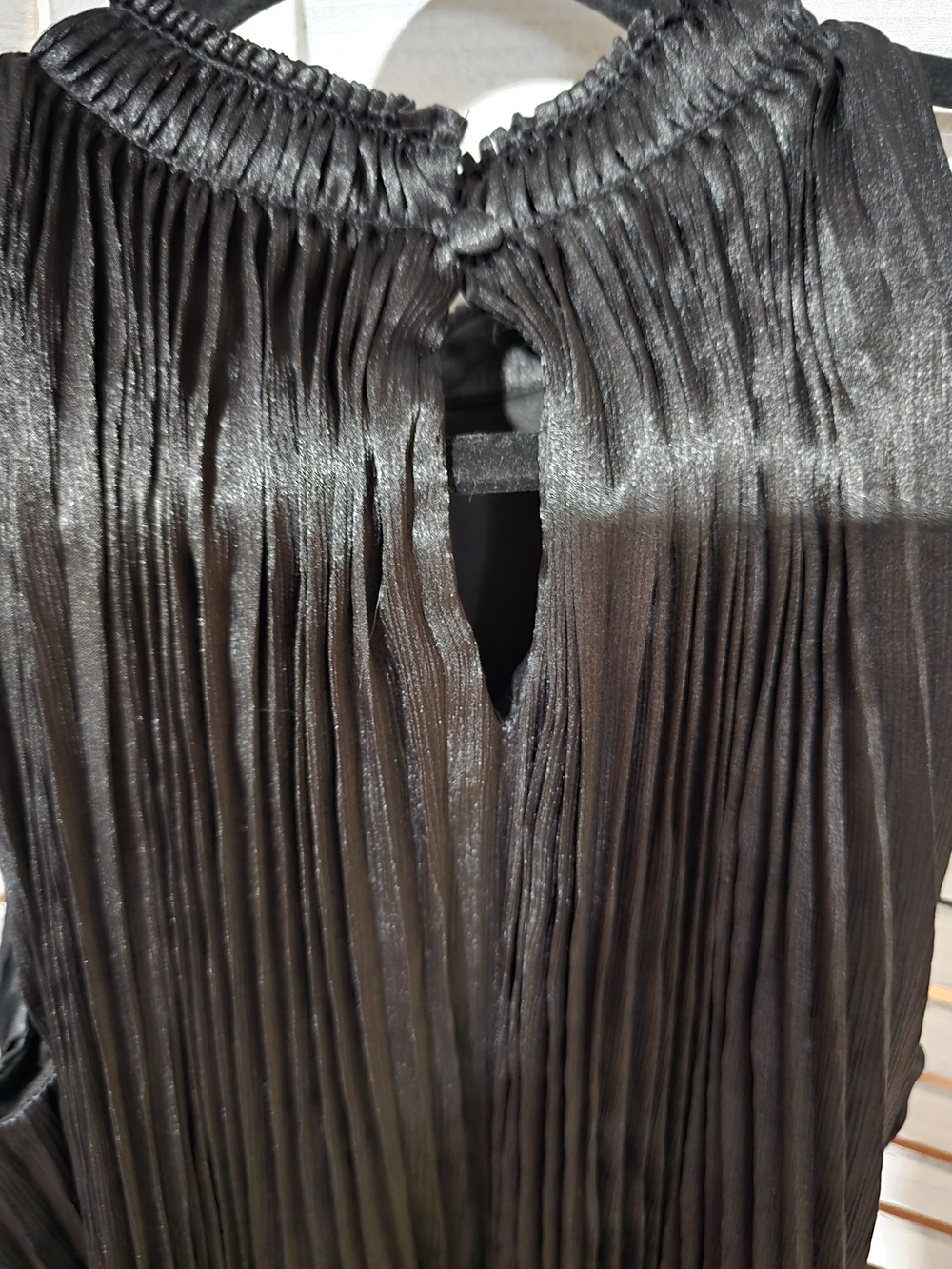 Nine West Black Pleated High-Neck Sleeveless Top - Picture 3 of 5